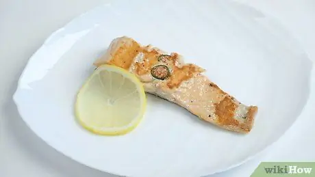 Cuocere il filetto di salmone Passaggio 11