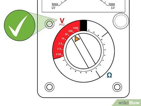 Bruk et multimeter trinn 22