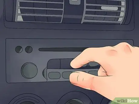 Install a Car Stereo Step 18