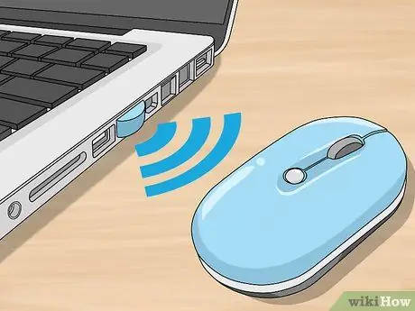 Estendi la portata wireless di una tastiera e un mouse wireless Passaggio 7