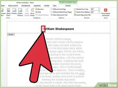 Een aangepaste kop- of voettekst invoegen in Microsoft Word Stap 13