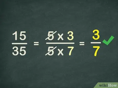 Simplifiqueu les fraccions algebraiques Pas 2