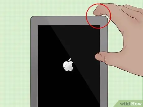 Изключете напълно вашия iPad Стъпка 4