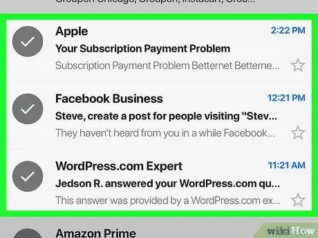 Verwijder meerdere e-mails in Gmail op iPhone of iPad Stap 3