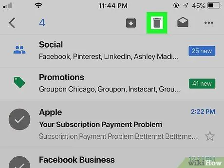 Ștergeți mai multe e-mailuri în Gmail pe iPhone sau iPad Pasul 4