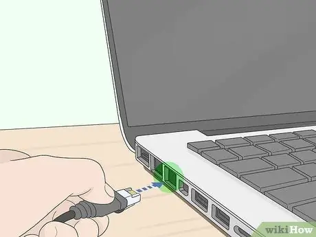 Ikonekta ang Dalawang Mga Computer na Magkasama sa isang Ethernet Cable Hakbang 4