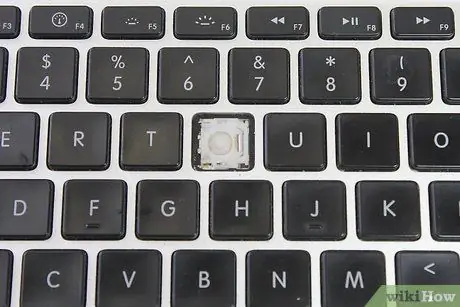 Reparieren Sie eine verklemmte Tastaturtaste Schritt 19