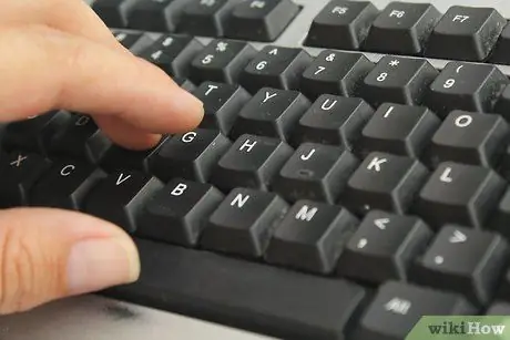 Reparieren Sie eine verklemmte Tastaturtaste Schritt 5