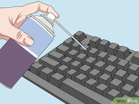 Clean a Keyboard Step 3