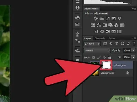 Photoshop 7 -də bir görüntünü digərinə çevirin