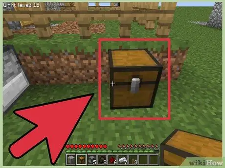 Crea una tramoggia in Minecraft Passaggio 4