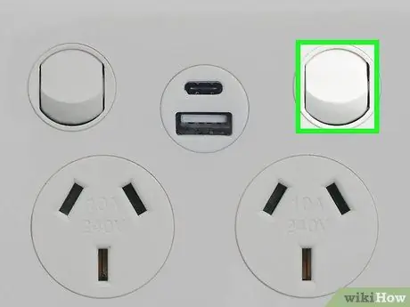 Charge an iPod Shuffle Step 4