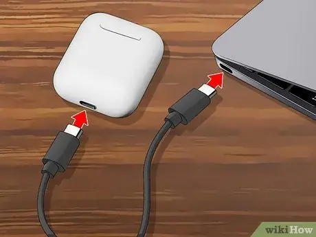 Controlla la batteria dell'Airpod Passaggio 18