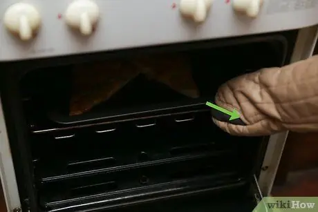 Revitalice la pizza de un día en un microondas Paso 7