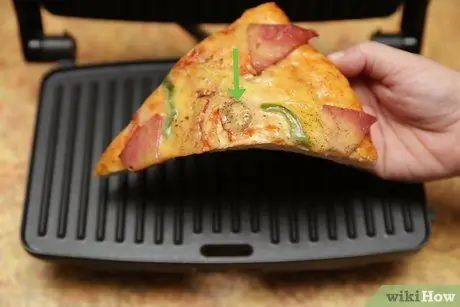 Hồi sinh Pizza ngày xưa trong lò vi sóng Bước 9