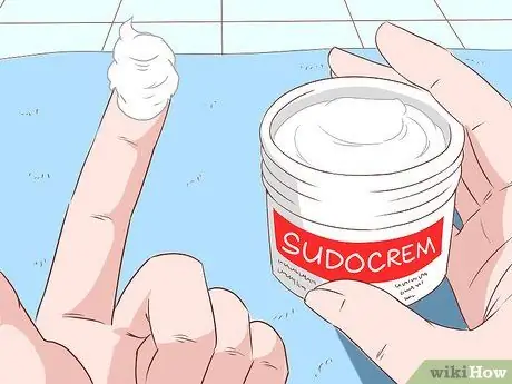 Traiter Jock Itch avec Sudocrem Étape 5