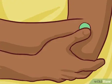 Use Acupressure for Weight Loss Step 3