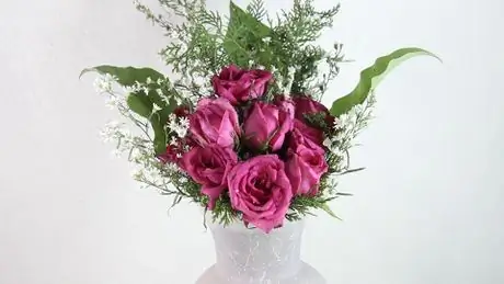 Arrange a Dozen Roses in a Vase Step 9 preview