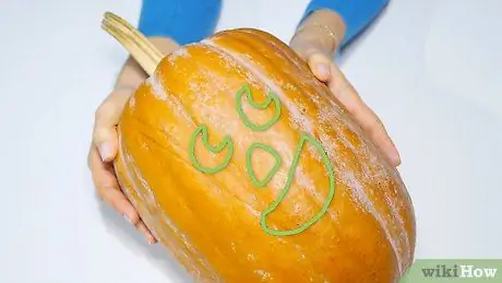 Tallar una calabaza Paso 8