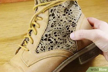 Hacer betún para zapatos Paso 8