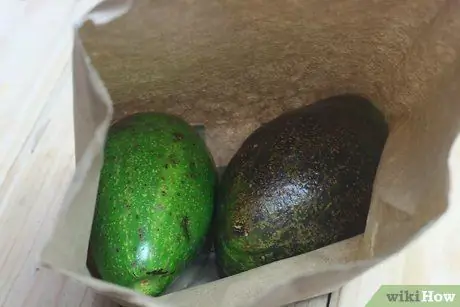 Bumili ng isang Magandang Avocado Hakbang 8