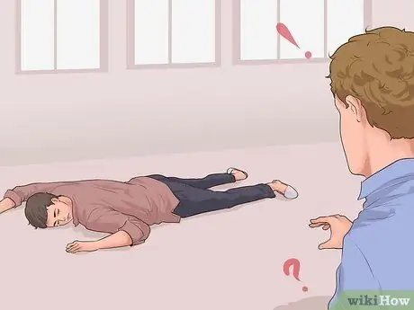 Do Basic First Aid Step 1