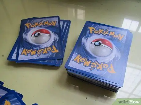 Igrajte se s Pokemon karticama Korak 5