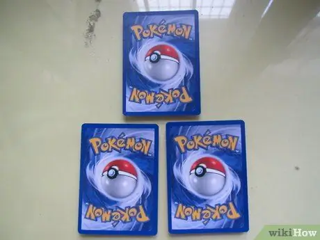 Igrajte se s Pokemon karticama Korak 7