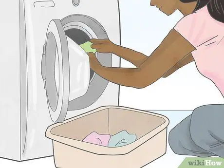 Make Laundry Smell Good Step 12