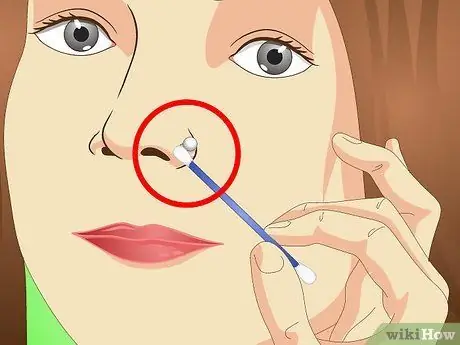 Clean a Nose Ring Step 4