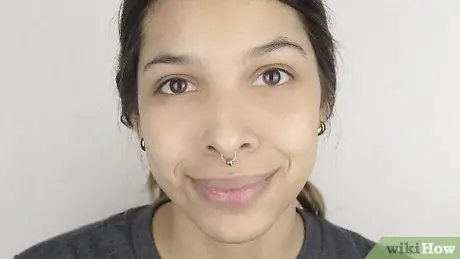 Make a Fake Septum Piercing Final