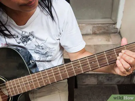 Escribir una canción con acordes de guitarra paso 8