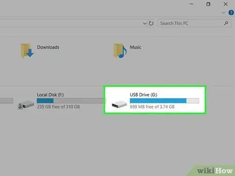 ჩამოტვირთეთ ფილმები და გადაიტანეთ ისინი USB ფლეშ დრაივზე ნაბიჯი 6