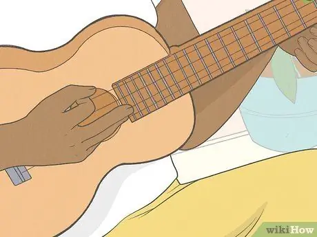 Chơi đàn Ukulele Bước 4