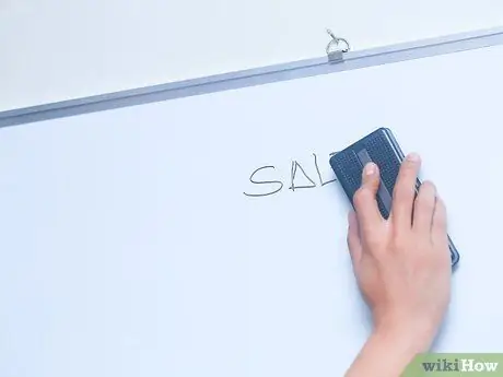 Gumawa ng Iyong Sariling White Board (Dry Erase Board) Hakbang 7