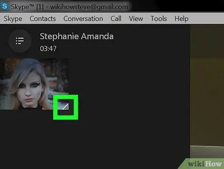 Resize a Skype Video Chat on PC or Mac Step 6