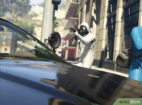 Zoek dekking in Grand Theft Auto (GTA) 5 Stap 5