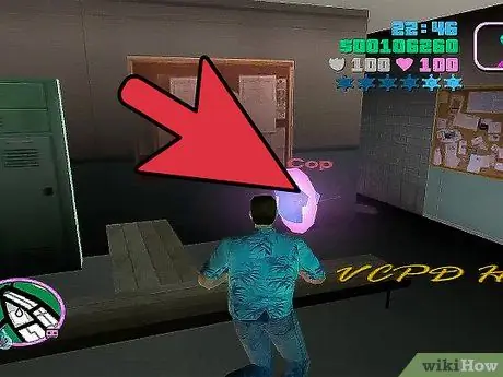 یک پلیس در Grand Theft Auto (GTA) Vice City مرحله 5 باشید