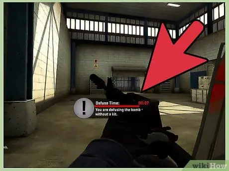 Defuse en bombe i Counter Strike Trinn 1