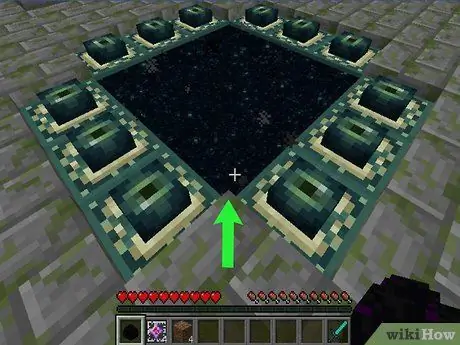 ड्रैगन एग को Minecraft Step 9. में खोलें