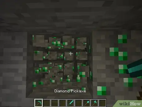 Nájdite smaragdy v Minecraft Krok 5