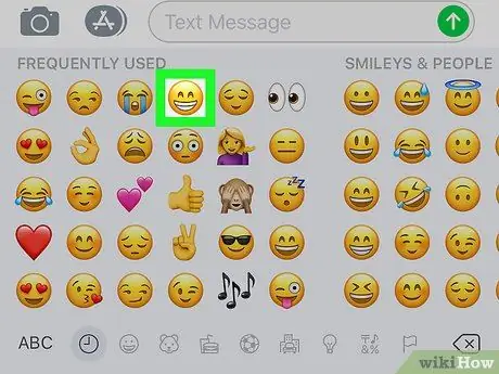 Iespējojiet emocijzīmju tastatūru iOS 13. darbībā