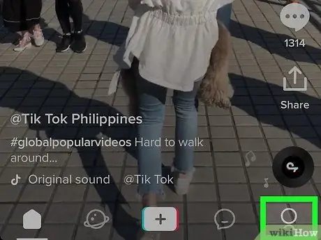 IPhone və ya iPad -də Tik Tok'dakı İnsanları İzləməyin 2 -ci addım