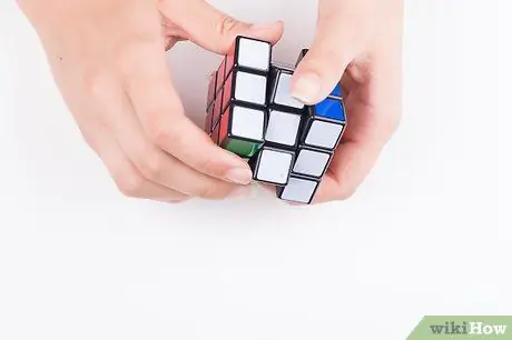 Rozoberte kocku Rubix (3 x 3), krok 8