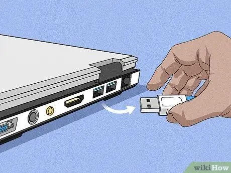 Remove a Flash Drive from a Windows 10 Computer Step 3