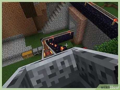 Crea un carrello da mine in Minecraft Passaggio 15