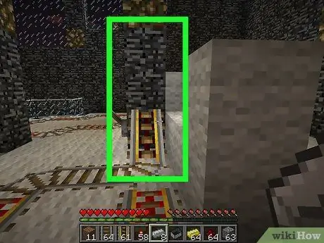 Izgradite željeznički sustav na Minecraftu Korak 15