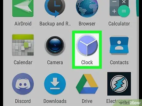 Configureu l'alarma d'Android al pas 1