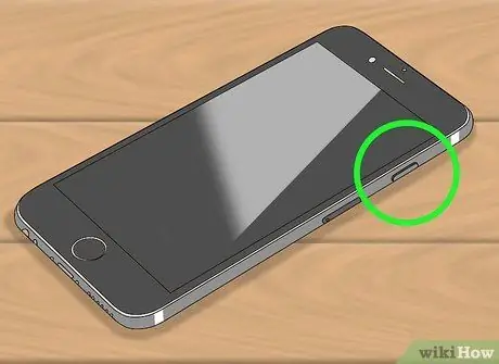 Turn On a Cellphone Step 1