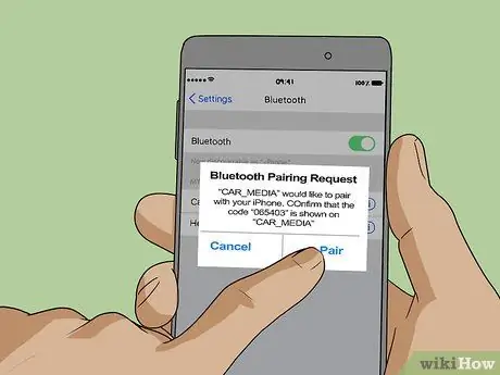 Միացրեք iPhone- ը մեքենայի ստերեո Քայլ 5